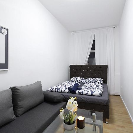 Comfort Triple Room Th Viena Exterior foto